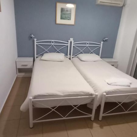 Nikolaki Rooms Pórto Ráfti Kültér fotó